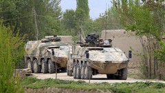 Wall War soldiers boxer patrol German vehicles tanks NATO 