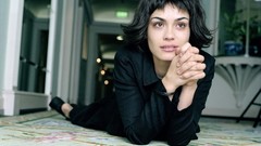 Wall woman shannyn sossamon