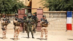 War Army soldiers French military Africa infantry assault rifle 