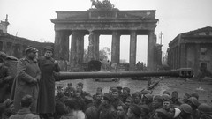 War brandenburg gate Russian army