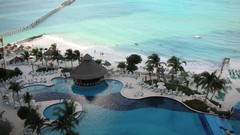 Water design Mexico Cancun resort swimming pools