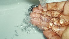 Water hands fingers splashes nokia