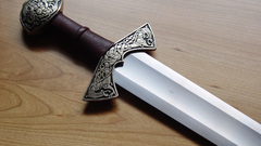 Weapons Swords viking swords