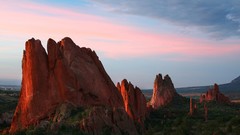 White Arizona plateau rock formations