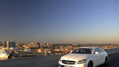 White cars Mercedes-Benz Mercedes Benz CLS63 AMG