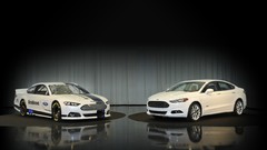 White cars nascar Ford Fusion