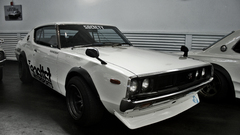 White cars Nissan tuning