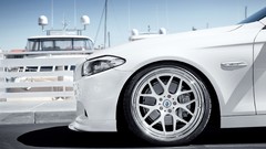 White tuning cars wheels front Speed dock vehicles racing 