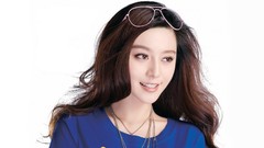 White woman models Fan Bingbing
