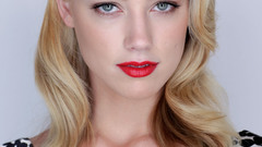 Woman Actress amber heard