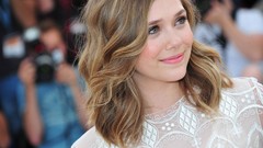 Woman Actress blondes elizabeth olsen