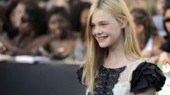 Woman Actress blondes elle fanning long neck