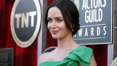 Woman Actress brunettes emily blunt