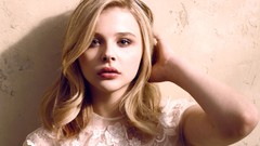 Woman Actress chloë grace moretz