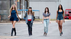 Woman Actress emma roberts