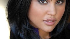 Woman Actress Hayley Marie