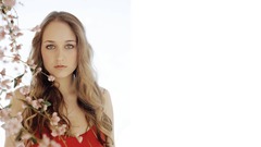 Woman Actress Leelee Sobieski