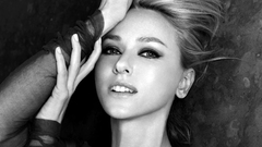 Woman Actress Naomi Watts