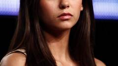 Woman Actress Nina Dobrev