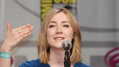 Woman Actress saoirse ronan