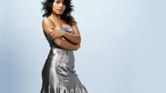 Woman Actress Sarah Shahi