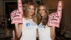 Woman alessandra ambrosio doutzen