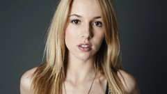 Woman alona tal