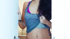 Woman amateurs Roxann Celecte