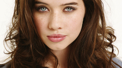 Woman anna popplewell
