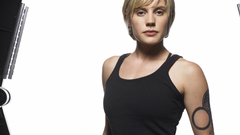 Woman battlestar galactica katee