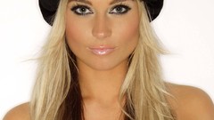 Woman blondes boobs Amanda Harrington