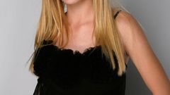 Woman blondes britt robertson