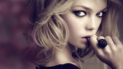 Woman blondes edited Siri Tollerod