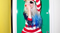 Woman blondes emma summer