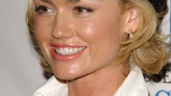 Woman blondes kelly carlson
