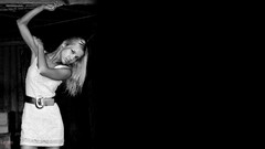 Woman blondes Marina C