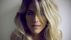Woman blondes models Giovanna Ewbank
