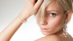 Woman blondes Nina Glamour CZ