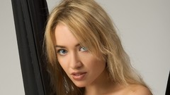 Woman blondes nude boobs Lia