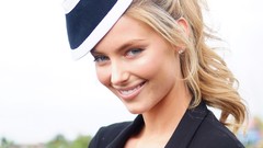 Woman blondes smiling jennifer hawkins