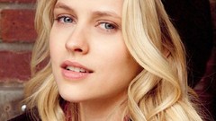 Woman blondes teresa palmer