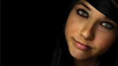 Woman blue eyes Boxxy