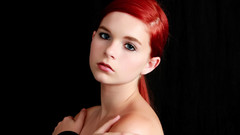 Woman blue eyes redheads