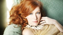 Woman blue eyes redheads Allison Moorer