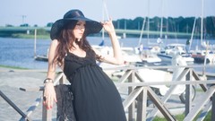 Woman brunettes boobs Russians Kerry Bradshow