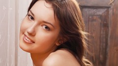 Woman brunettes Jillian