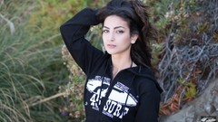 Woman brunettes models 45surf