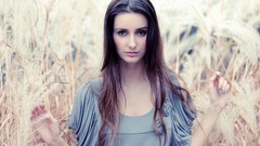 Woman brunettes models sandra carmen