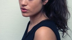 Woman brunettes no bra Roï Elmaliah