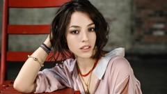Woman brunettes olivia thirlby